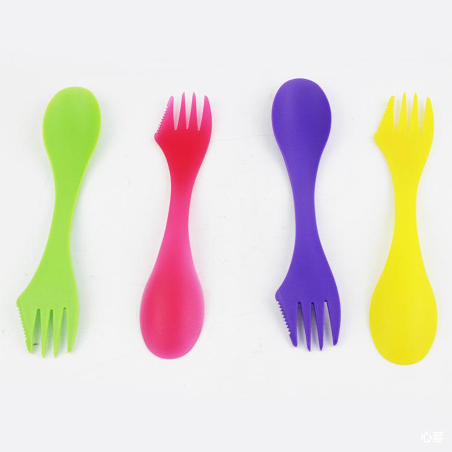 3 In 1 Plastic Knife 1