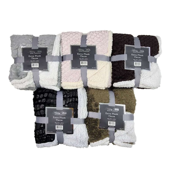 Extra Plush Throw Blanket 50x60 1