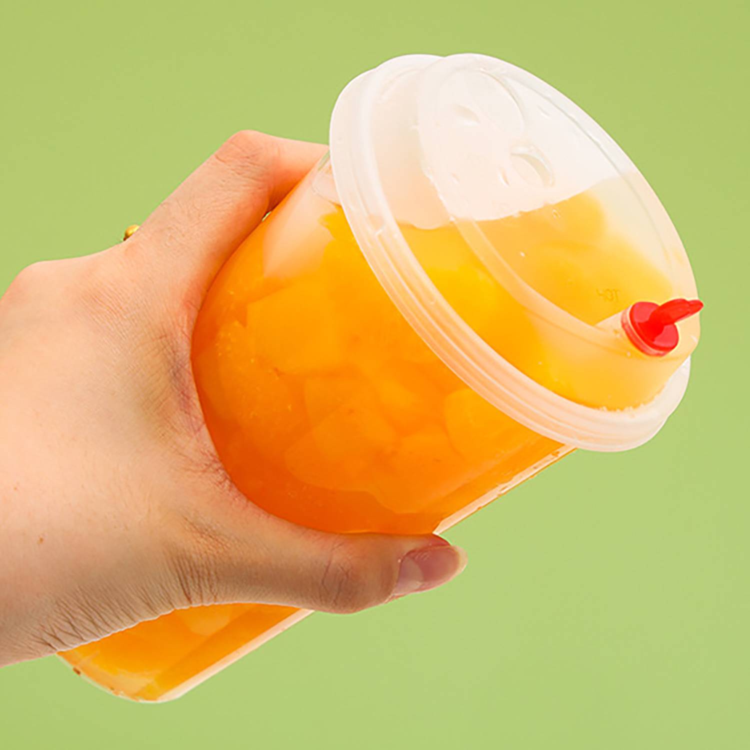 24OZ Convenient And Durable Disposable Plastic Cup W/ Lid 1
