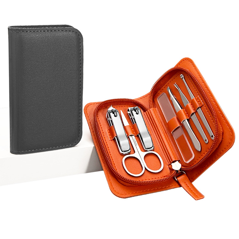 A 7-piece nail clipper set 2