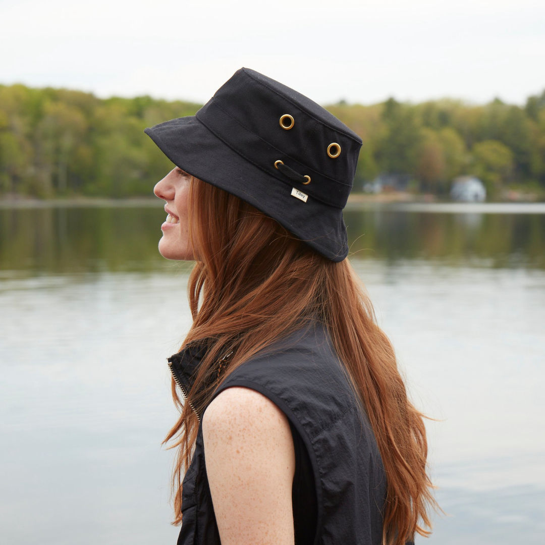 Tilley® Iconic T1 Bucket Hat - Black 12