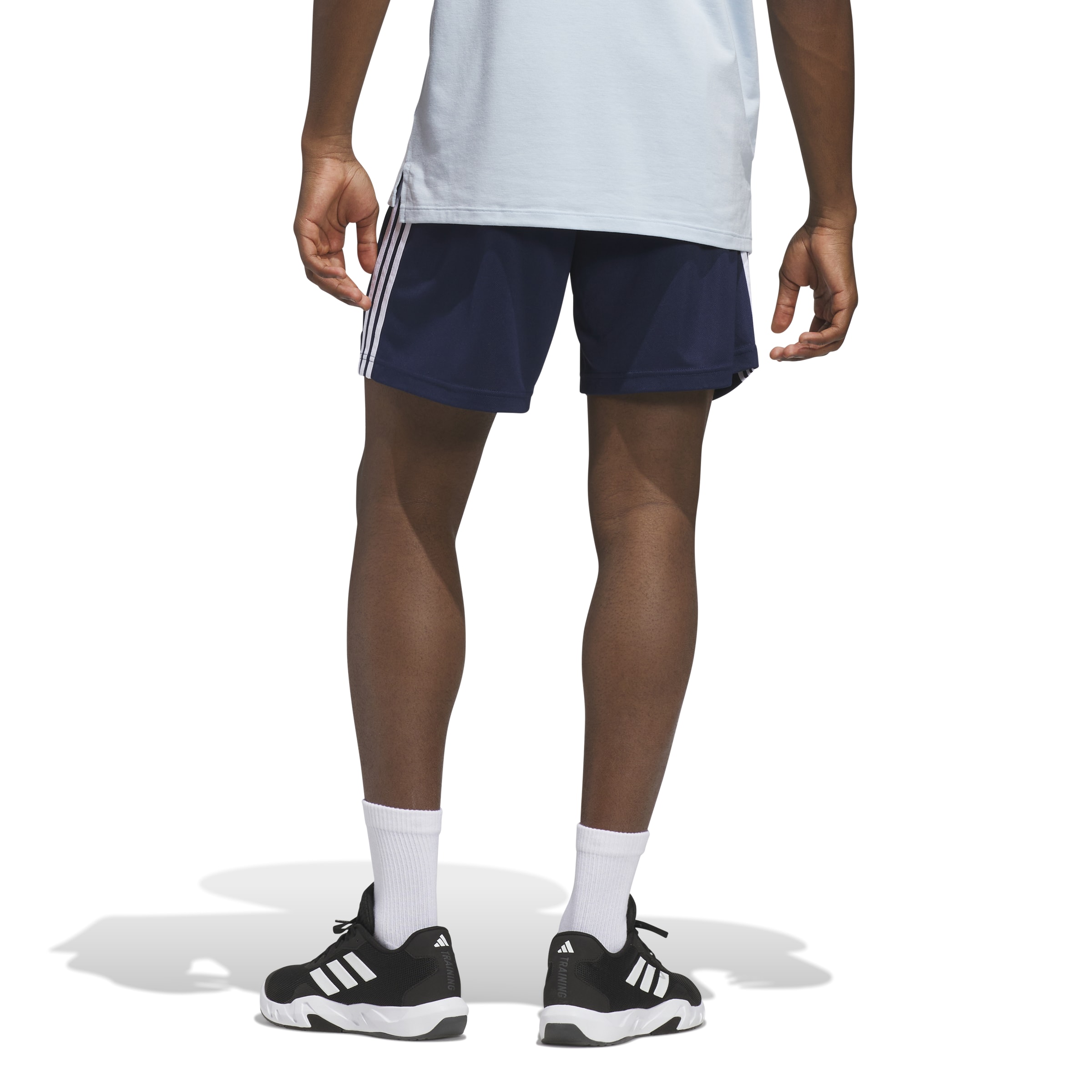 3 STRIPE SHORT 2