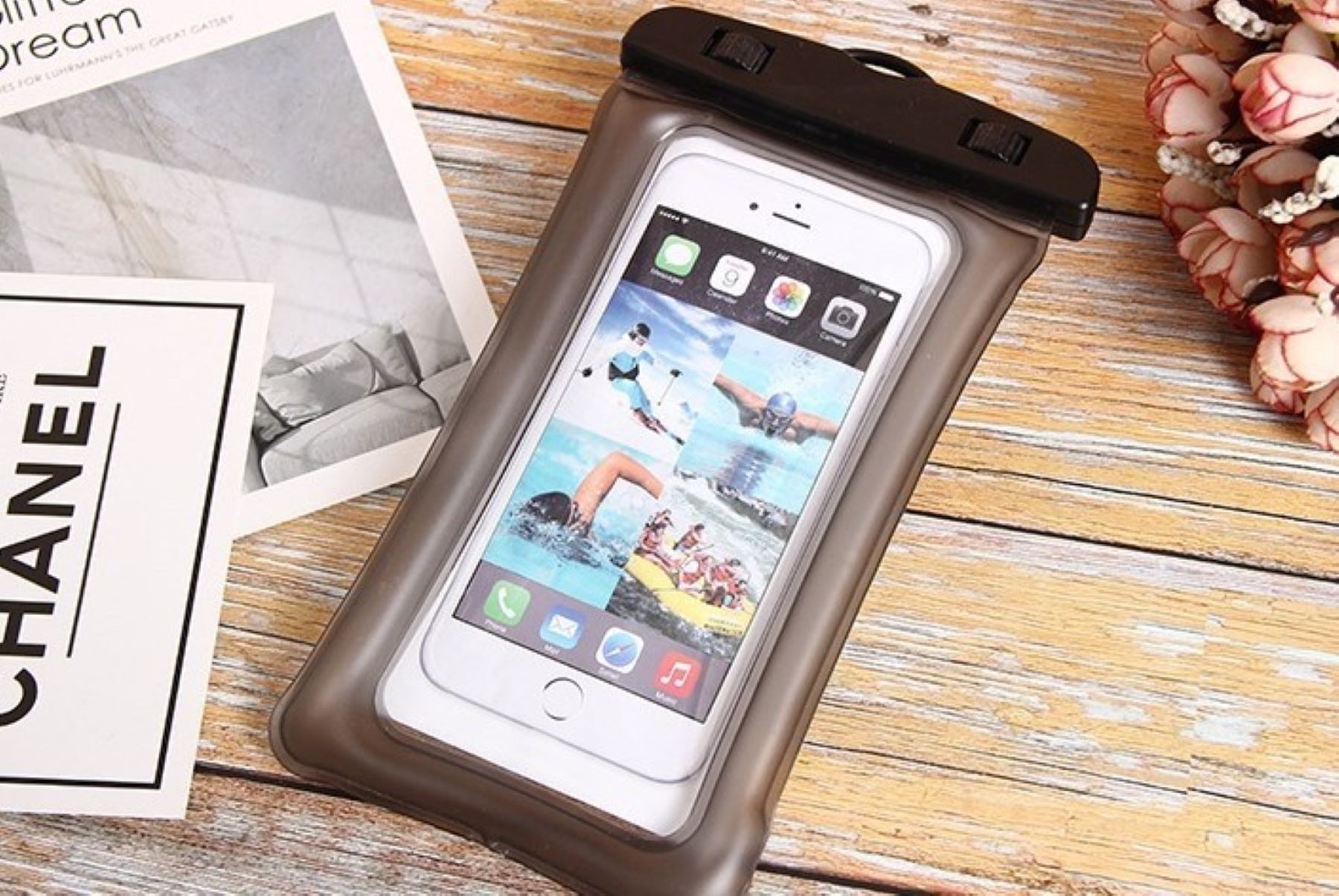 Waterproof Universal Smartphone Pouch For All Phone Sizes 3