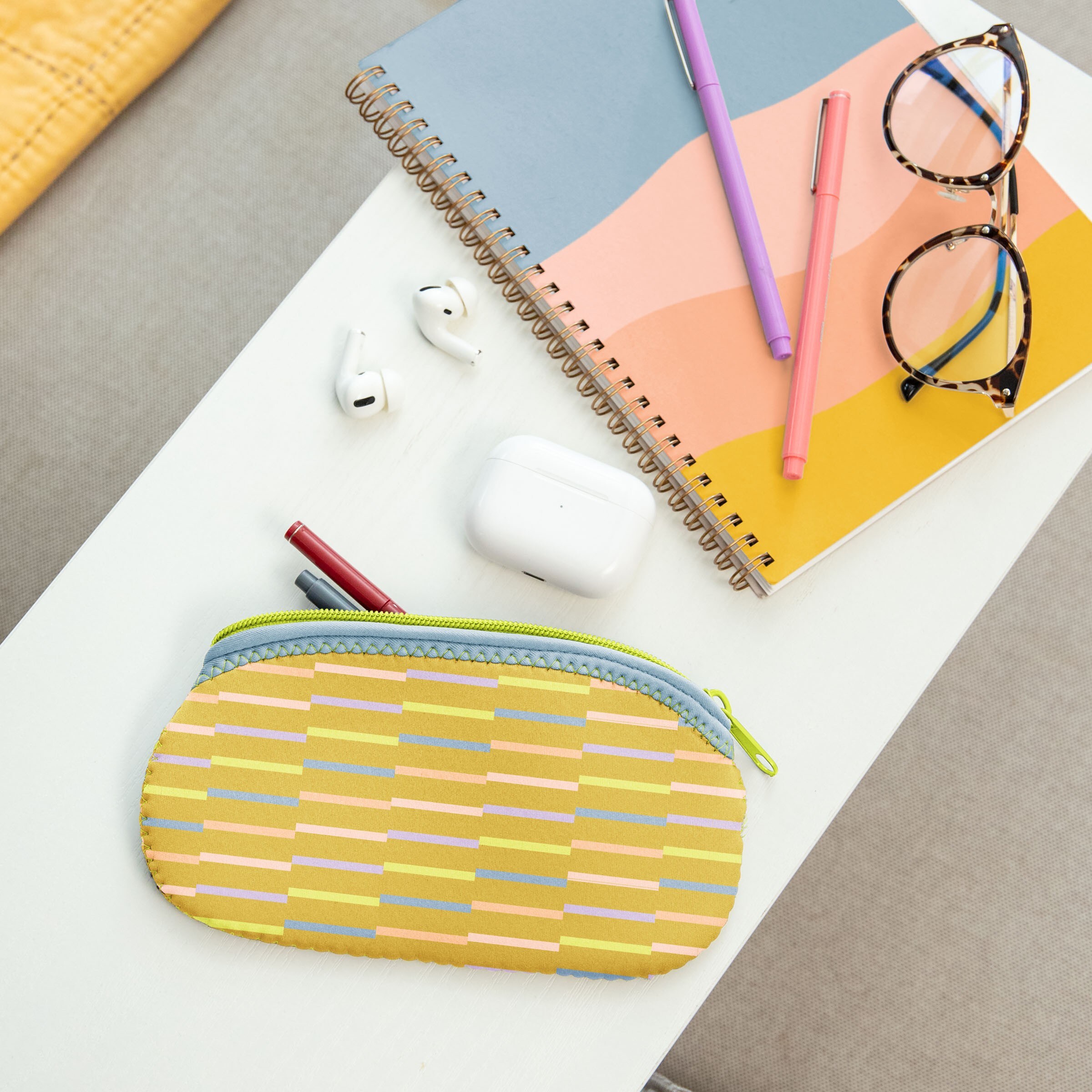L.E.N.S. LARGE EYEWEAR NEOPRENE STORAGE - 4CP 2