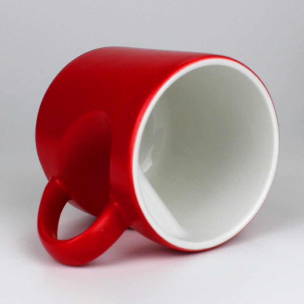 10oz Heart Shaped Color Changing Mug 2