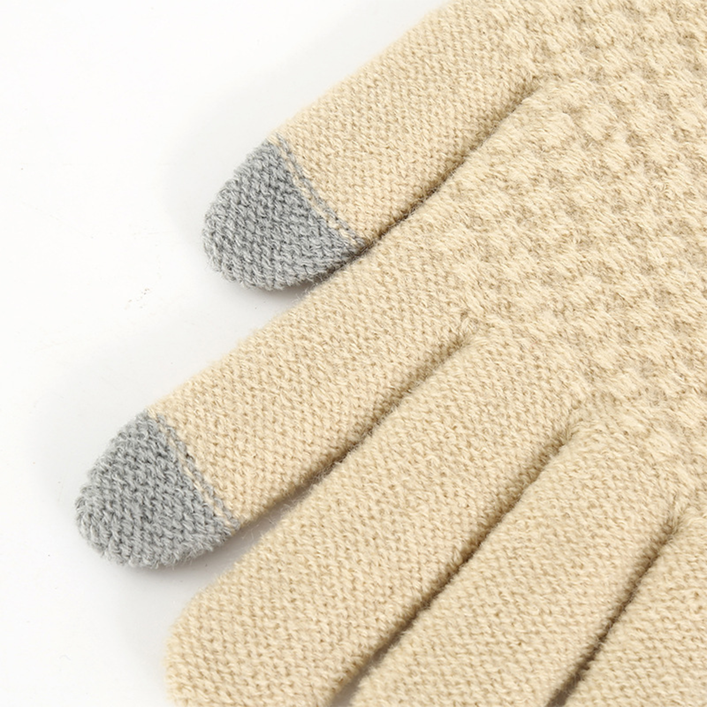 Touchscreen-Compatible Winter Gloves | Cozy & Personalized 1
