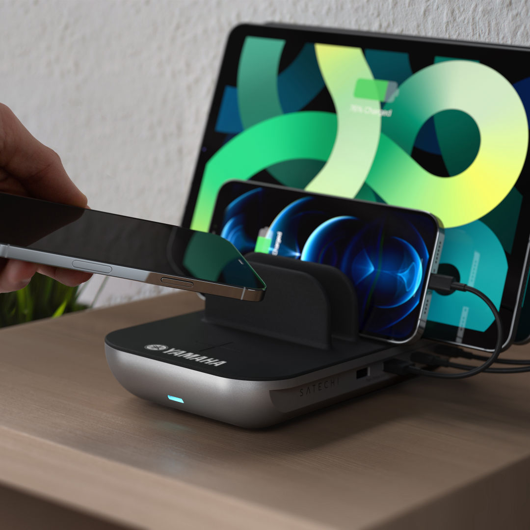SATECHI® Dock5 Charging Station 9