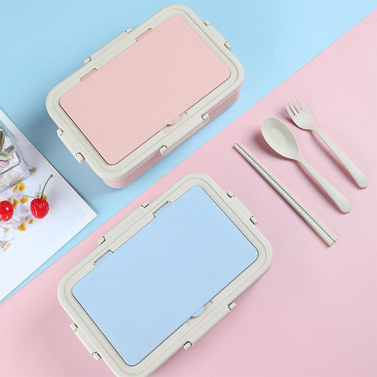 Wheat Straw Food Storage With Utensils Made of a blend of renewable wheat straw 2