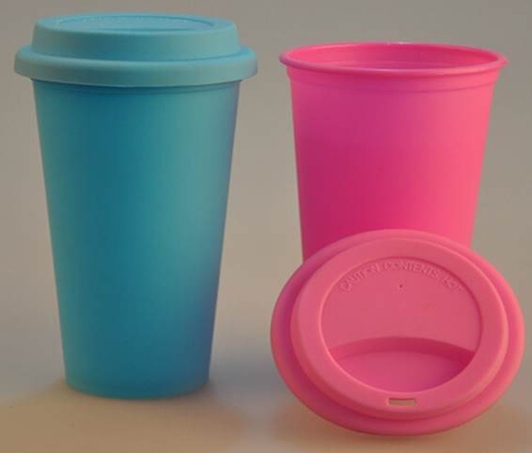 Custom plastic Advertising Cup with Silicone Lid 1