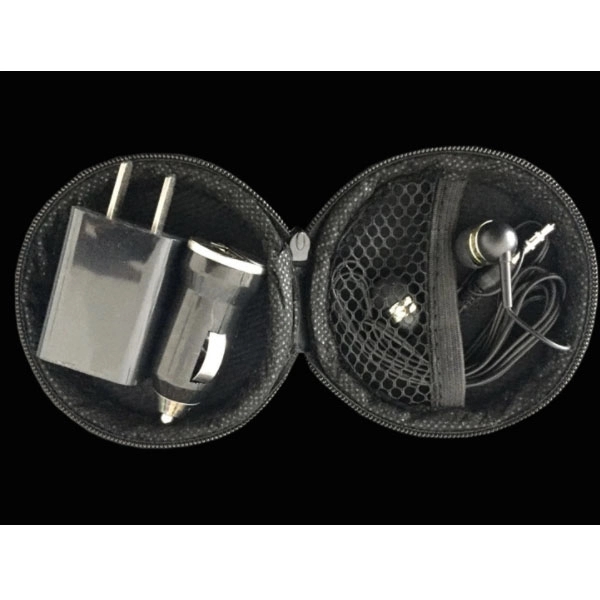Travel Charging Kit with Earbuds 6