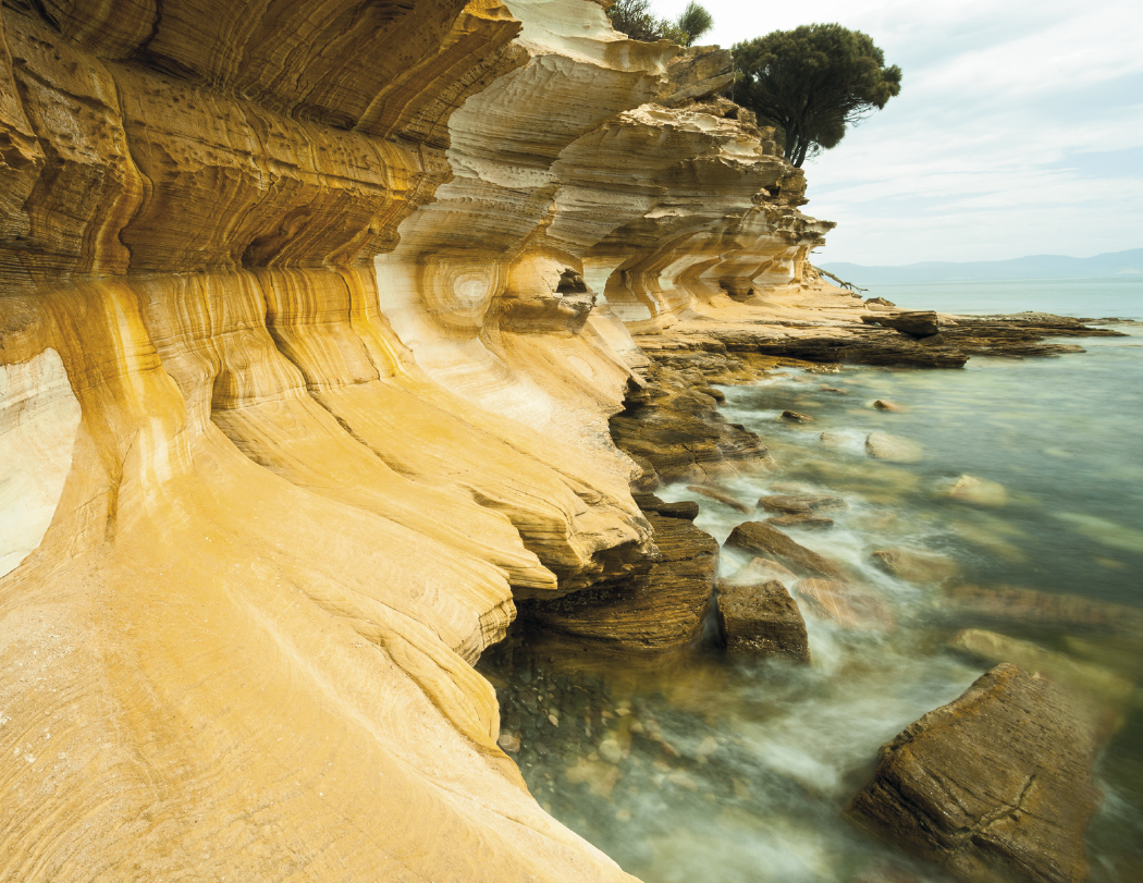 Good Value™ Glorious Getaways - Window Calendar 34