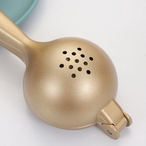 Flat Thick Stainless Steel Juice Squeezer 4