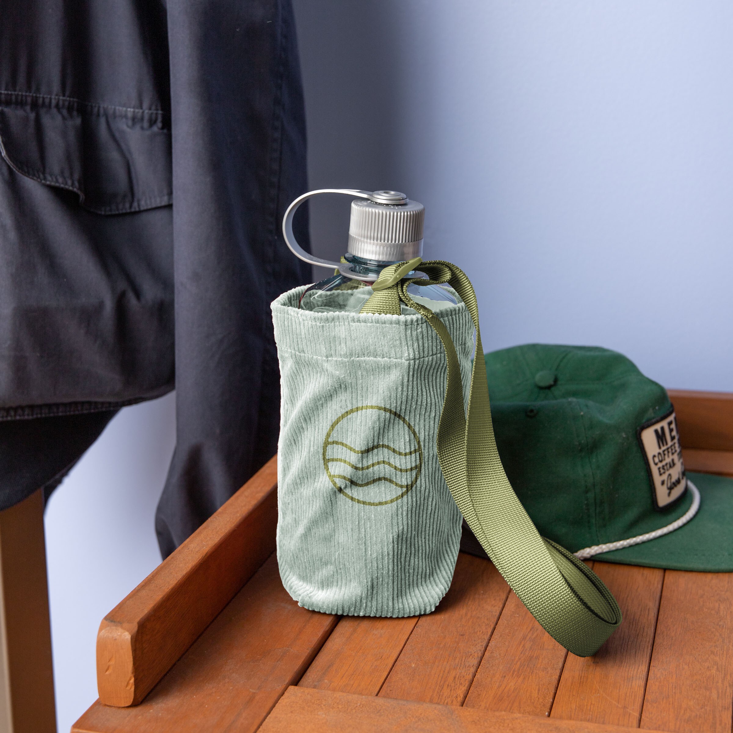 SIMPLE HYDRATION SLING - CORDUROY 2