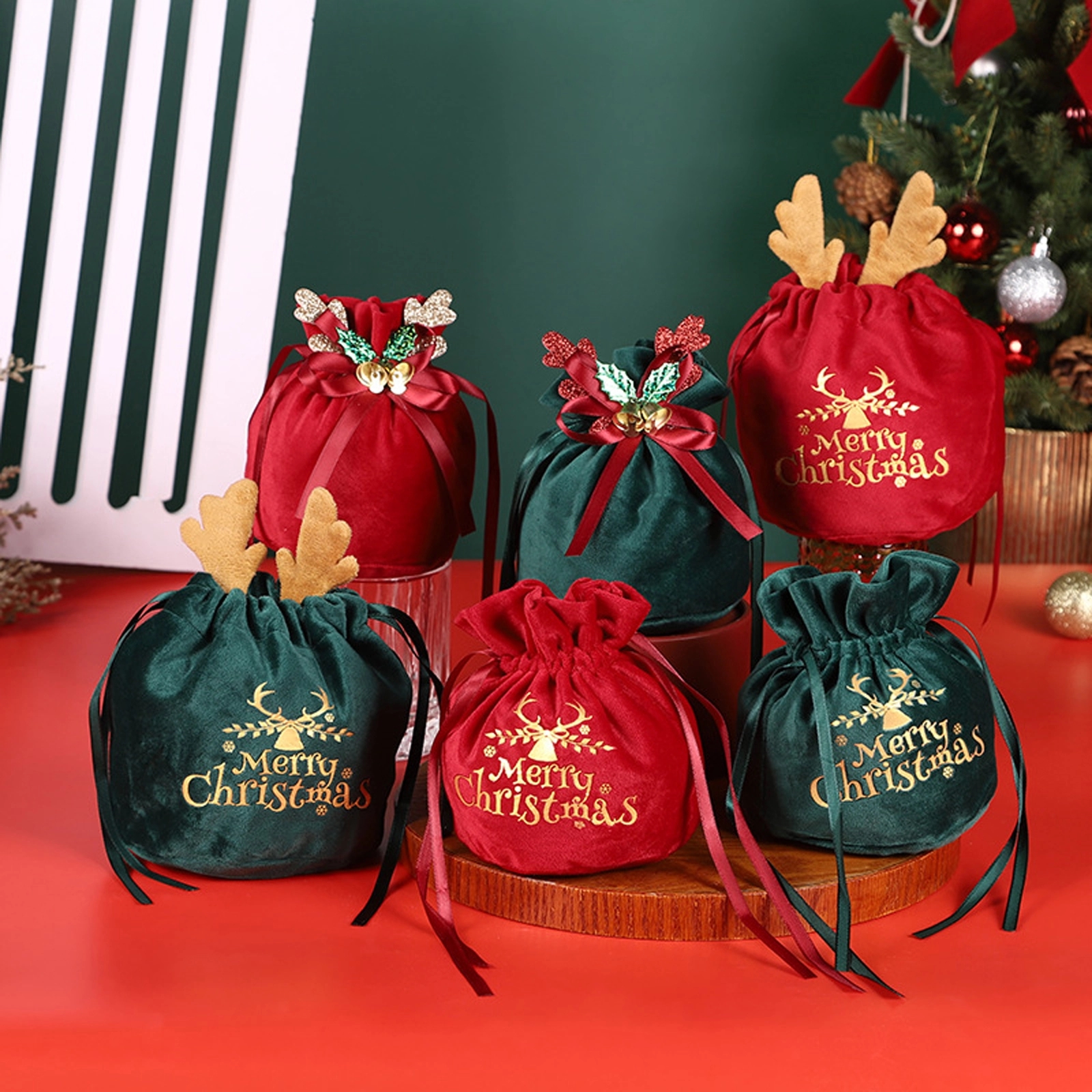 Christmas Eve Apple Velvet Bag 4