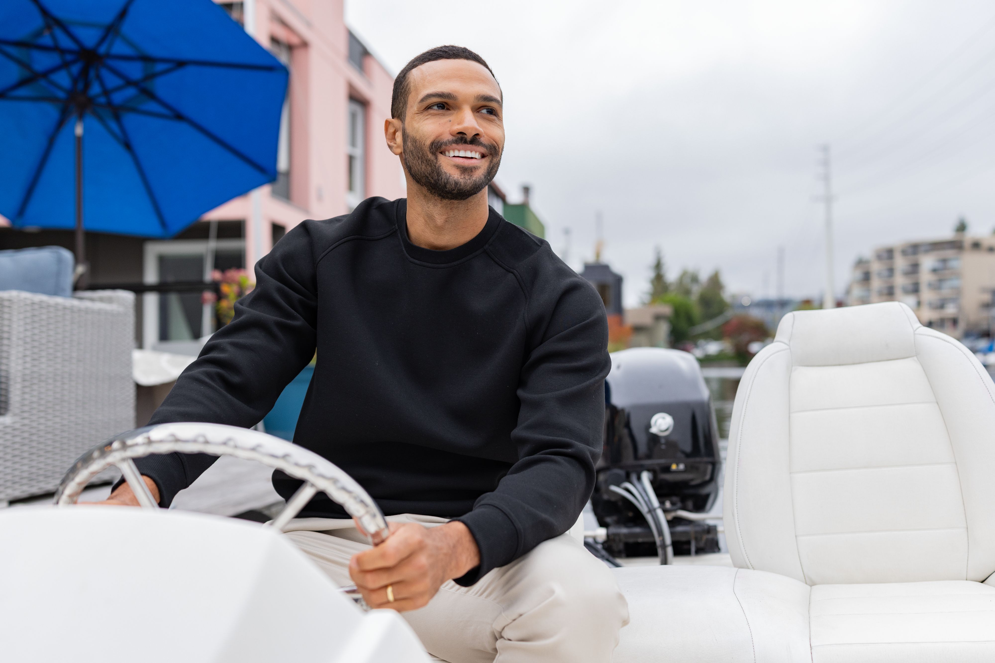 Roam Recycled Crew Neck Mens Pullover