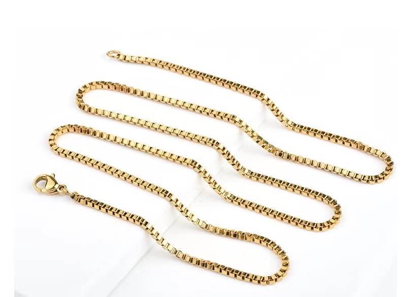 Gold Snake Chain Necklace 2