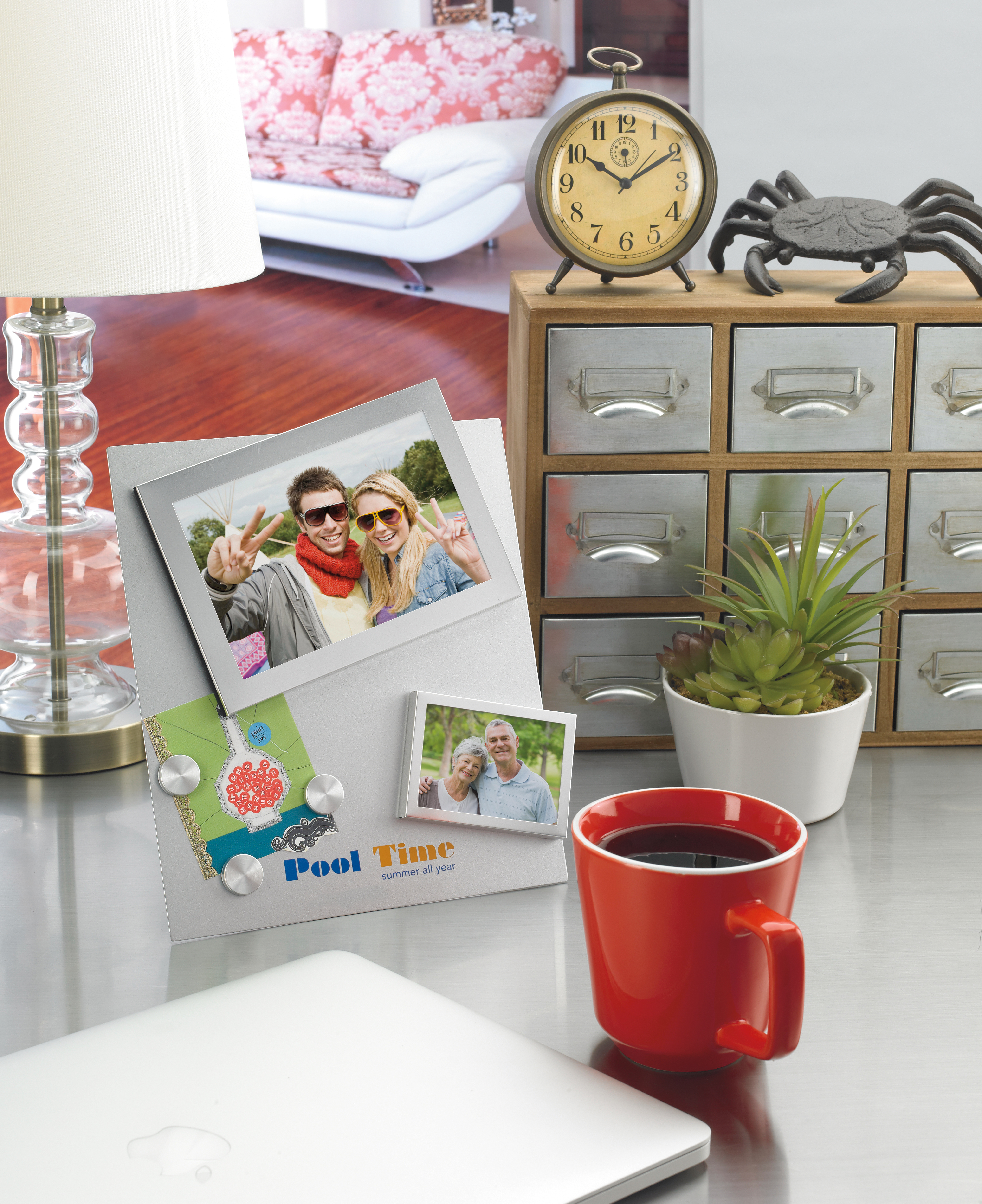 Dual Magnetic Frame with Stand 3